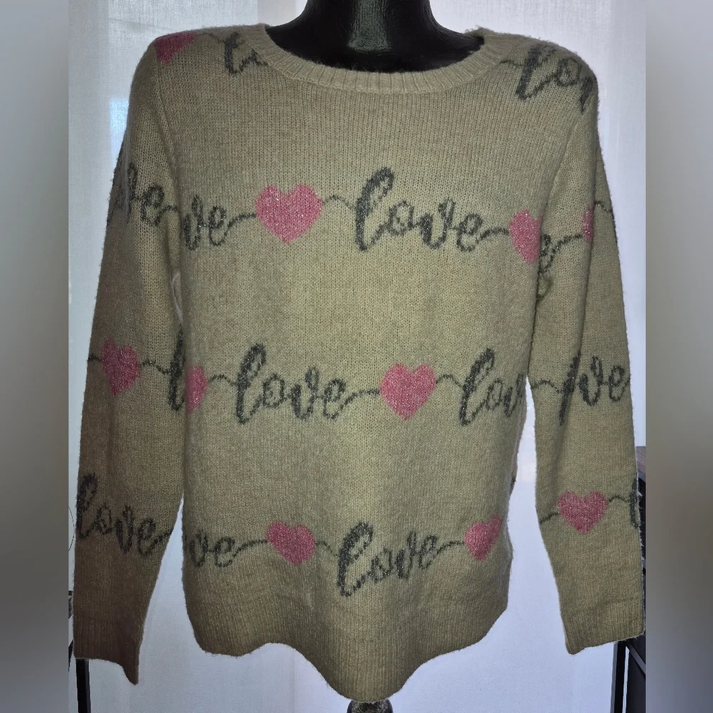 Cupcakes and Cashmere Womens Cream & Pink Heart Long Sleeve Sweater Size Medium - Picture 1 of 4